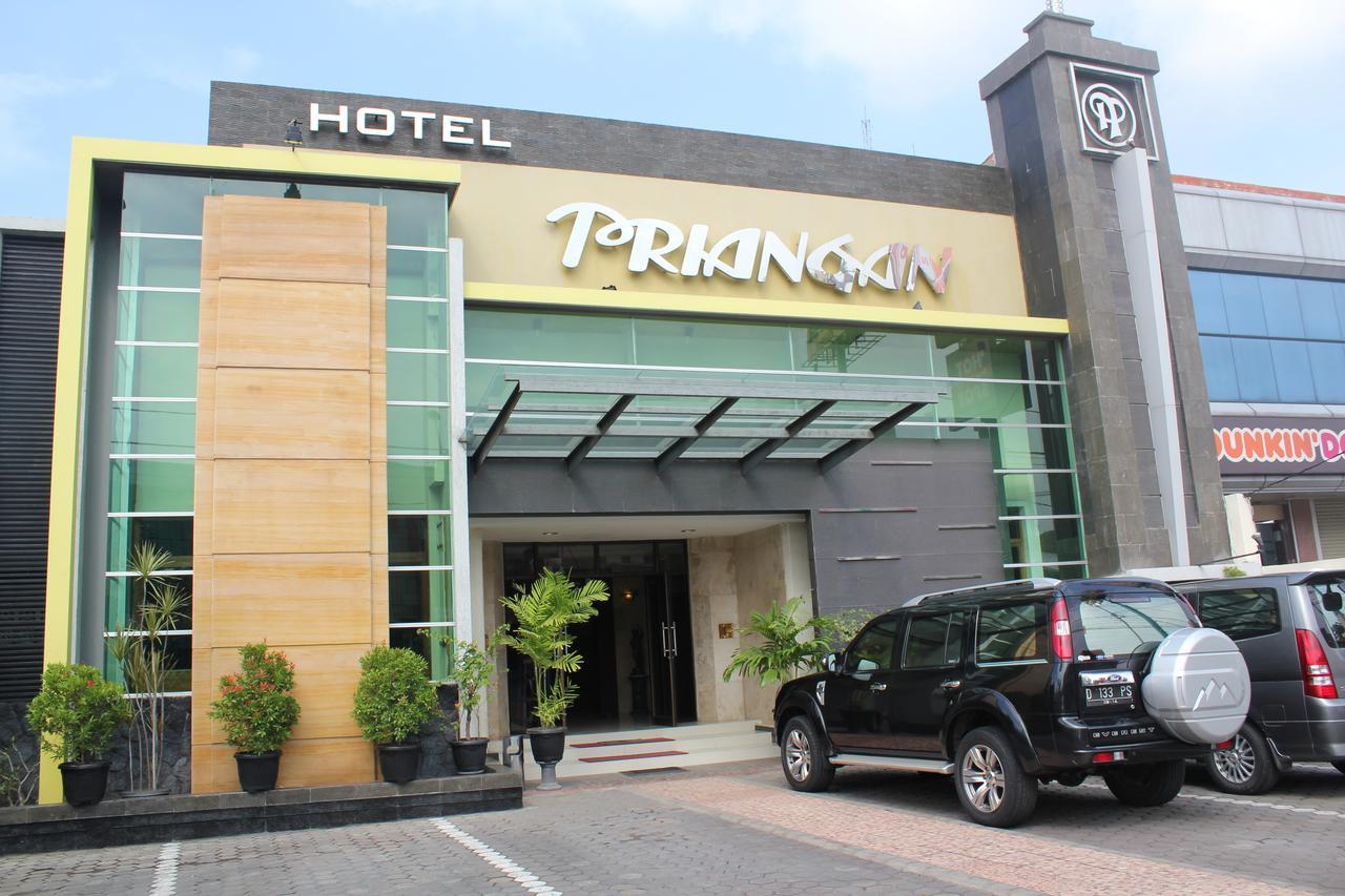 Hotel Priangan Cirebon Exterior foto